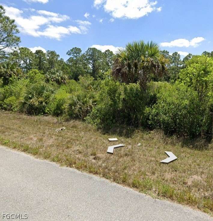 0.25 Acres of Residential Land for Sale in Lehigh Acres, Florida