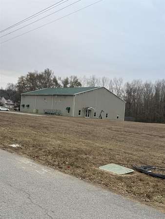 9.16 Acres of Commercial Land for Sale in Memphis, Tennessee