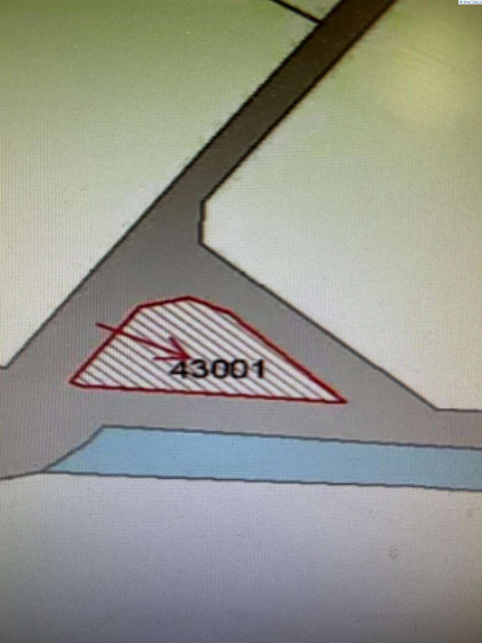 0.64 Acres of Land for Sale in Sunnyside, Washington