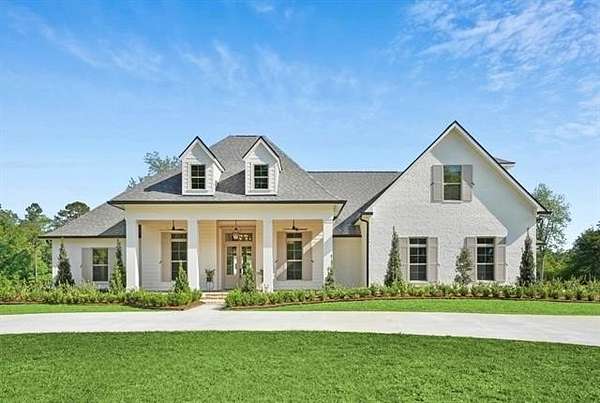 2 Acres of Land with Home for Sale in Covington, Louisiana