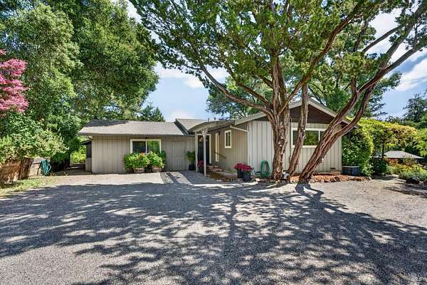 5.9 Acres of Land with Home for Sale in Healdsburg, California
