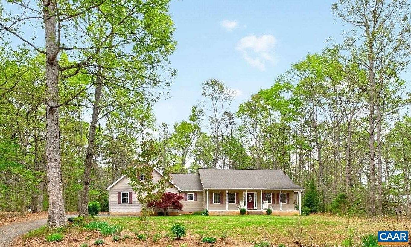 2.88 Acres of Land with Home for Sale in Gordonsville, Virginia