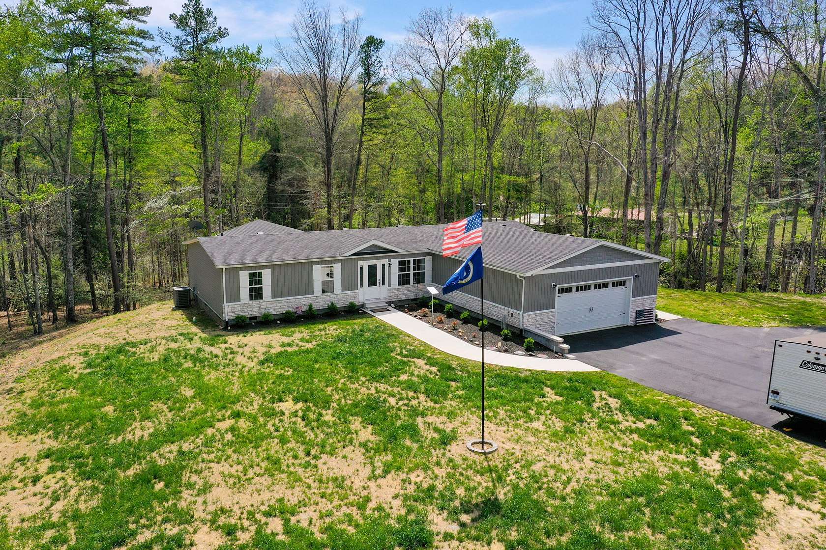3.28 Acres of Land with Home for Sale in London, Kentucky