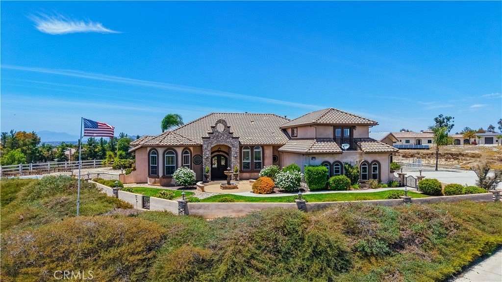 4.77 Acres of Land with Home for Sale in Temecula, California