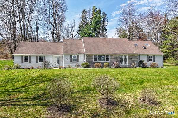 1.66 Acres of Land with Home for Sale in Woodbridge, Connecticut