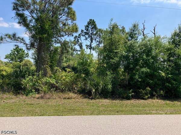 0.25 Acres of Land for Sale in Port Charlotte, Florida
