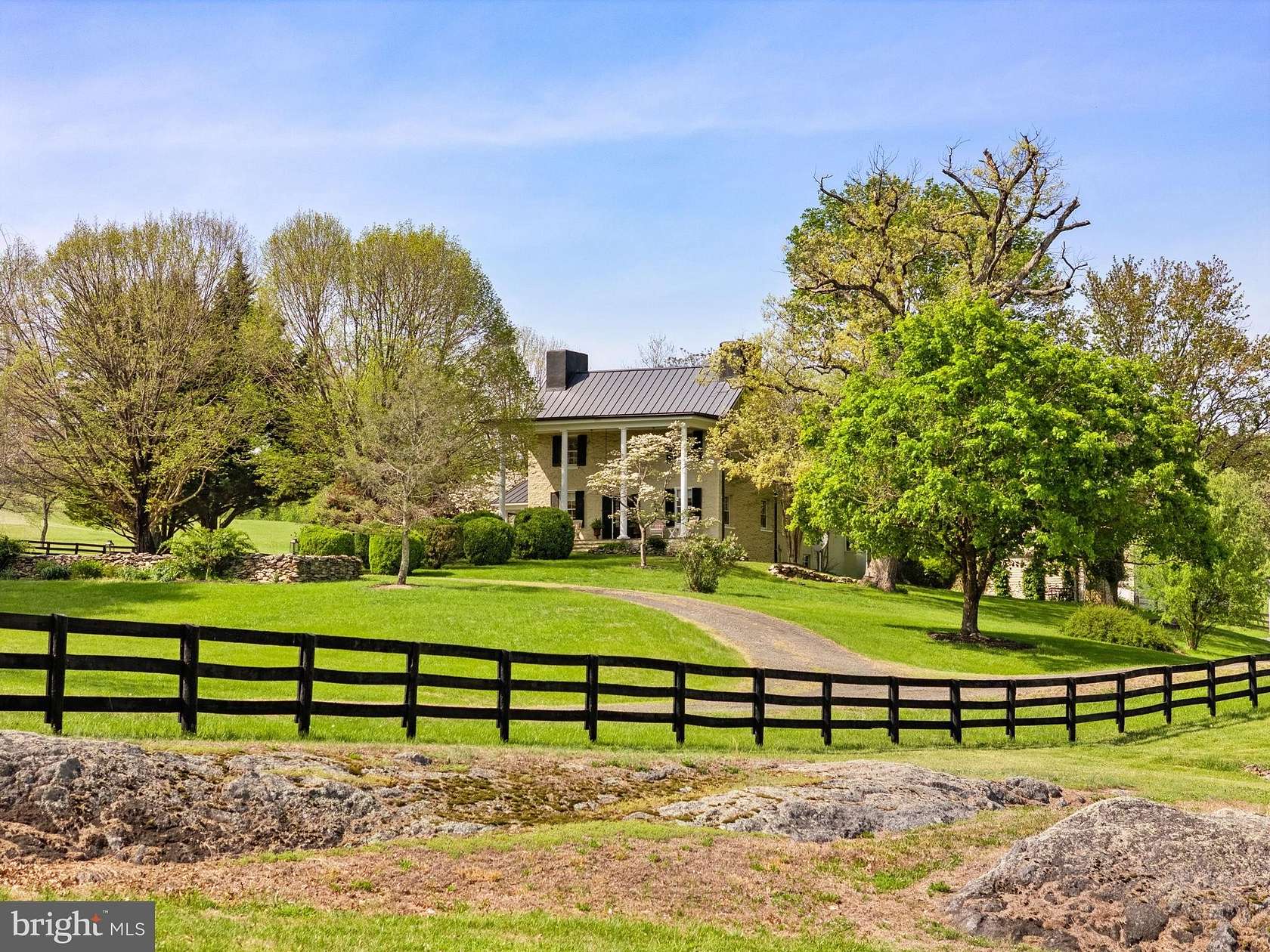 94.7 Acres of Land with Home for Sale in Marshall, Virginia