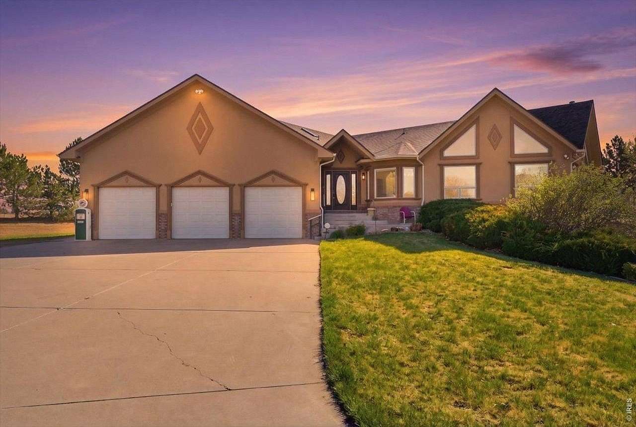 2.86 Acres of Land with Home for Sale in Greeley, Colorado