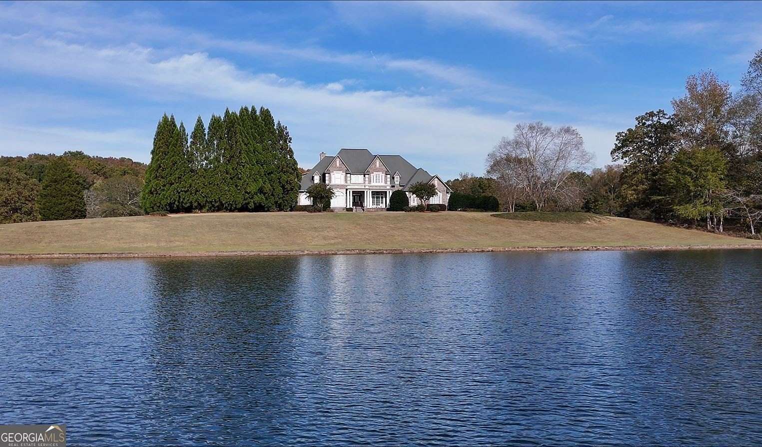 171 Acres of Land with Home for Sale in Silver Creek, Georgia