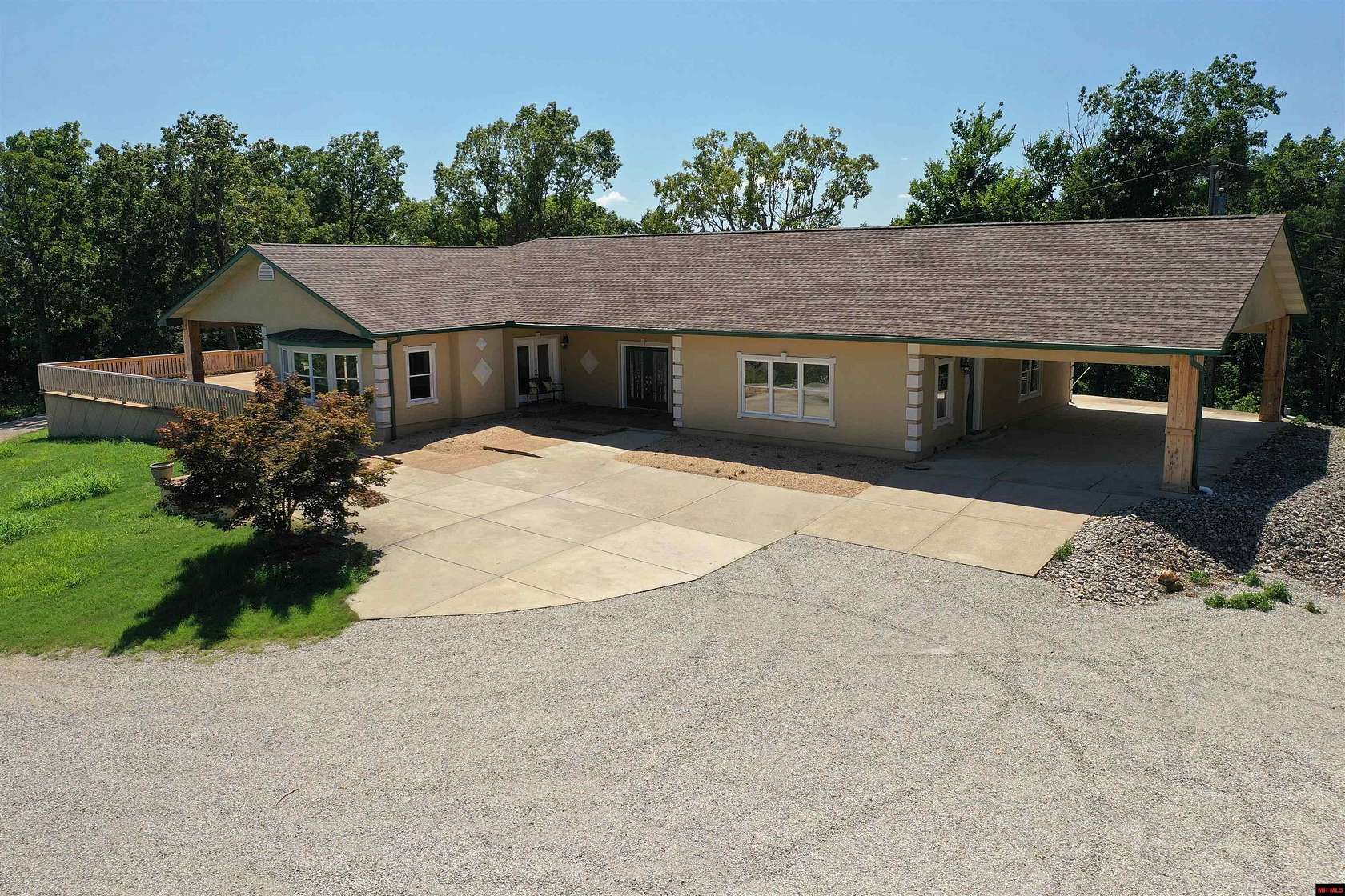 5.6 Acres of Land with Home for Sale in Mountain Home, Arkansas