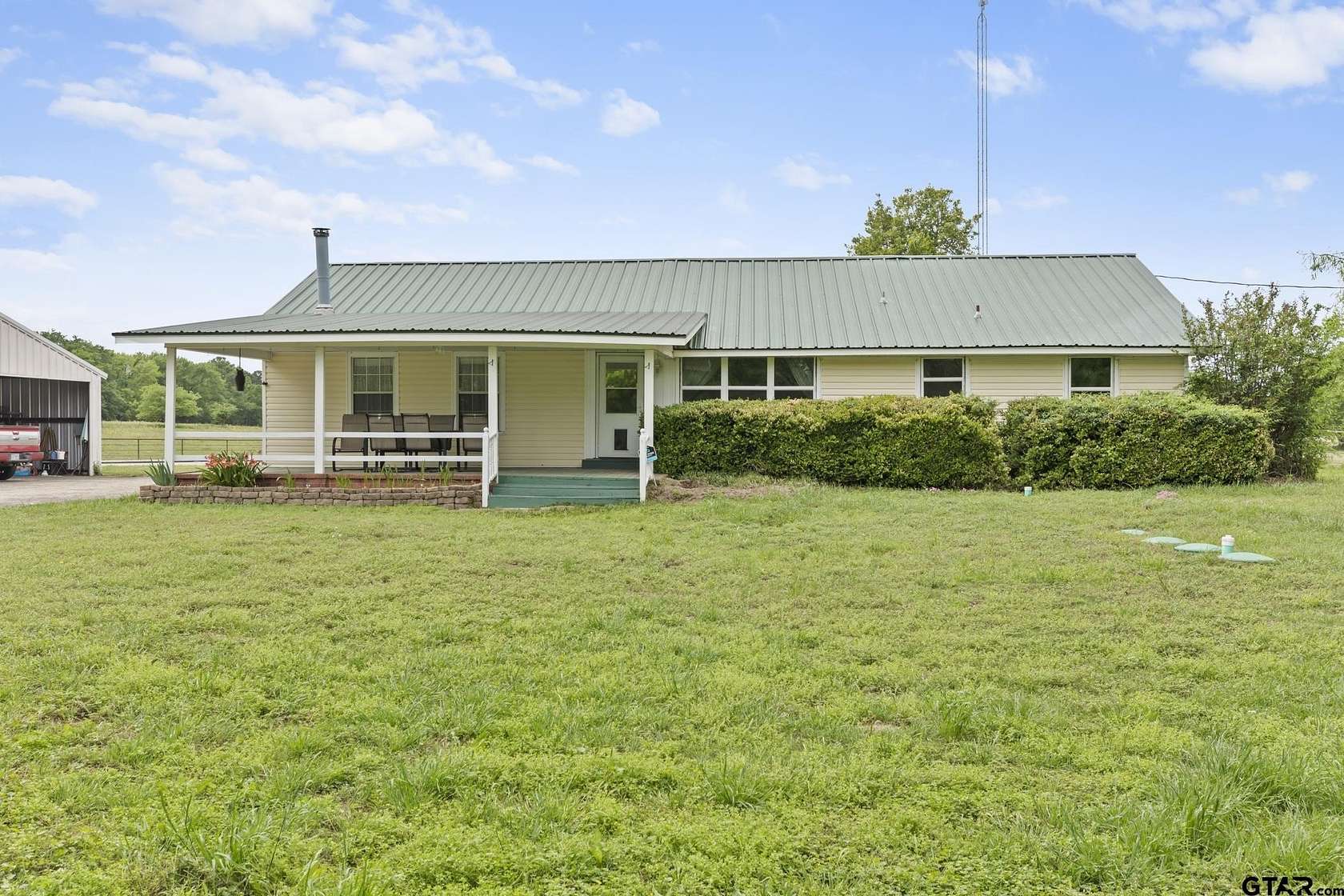 32.4 Acres of Agricultural Land with Home for Sale in Big Sandy, Texas