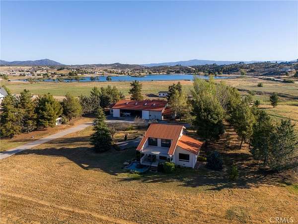 2.8 Acres of Land with Home for Sale in Aguanga, California