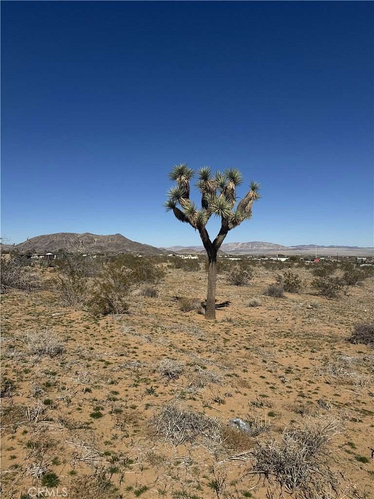 2.27 Acres of Residential Land for Sale in Landers, California