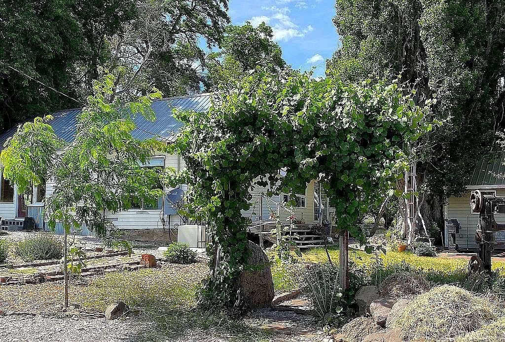 5.25 Acres of Land with Home for Sale in Lake City, California