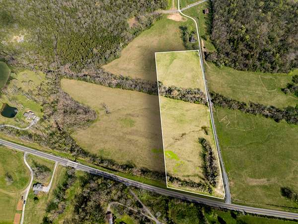 10.6 Acres of Land for Sale in College Grove, Tennessee