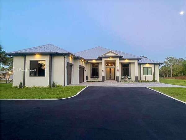2.5 Acres of Land with Home for Sale in Naples, Florida
