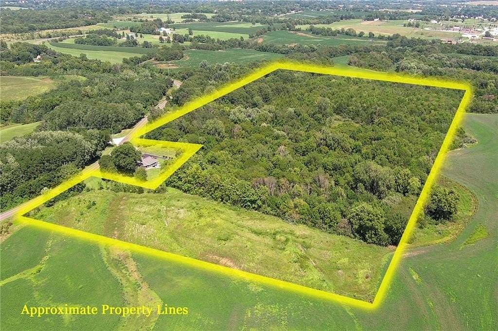 31.5 Acres of Land for Sale in Leavenworth, Kansas