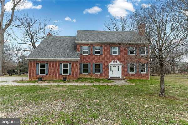 2.5 Acres of Land with Home for Sale in Lincoln University, Pennsylvania