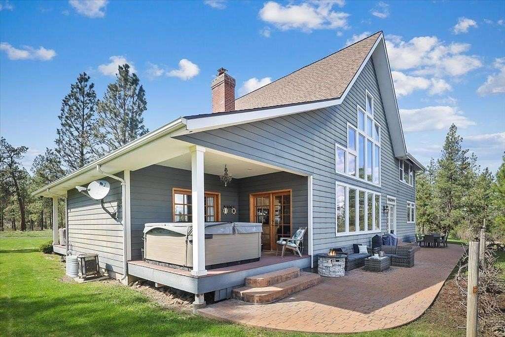 5 Acres of Land with Home for Sale in Spokane, Washington