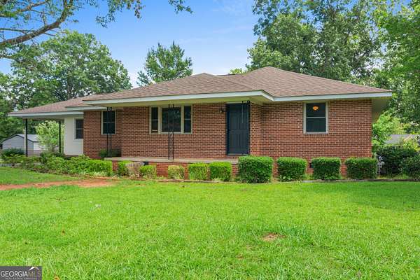 1.69 Acres of Land with Home for Sale in Sandersville, Georgia