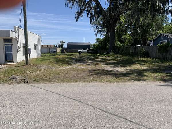 0.2 Acres of Commercial Land for Lease in Jacksonville, Florida