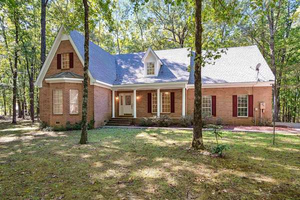 6.5 Acres of Land with Home for Sale in Piperton, Tennessee