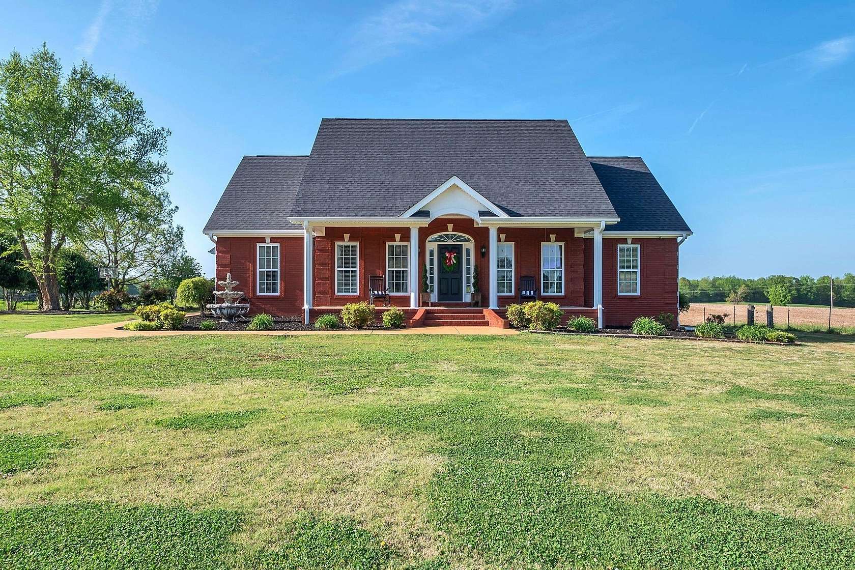 15 Acres of Land with Home for Sale in Lexington, Alabama