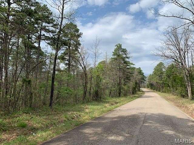 9 Acres of Residential Land for Sale in Fredericktown, Missouri