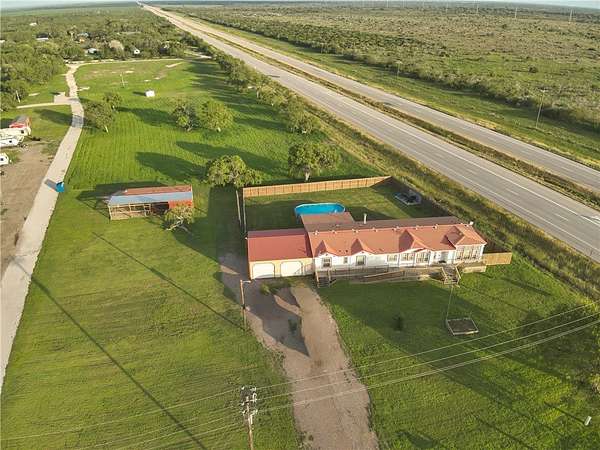 7 Acres of Land with Home for Sale in Skidmore, Texas