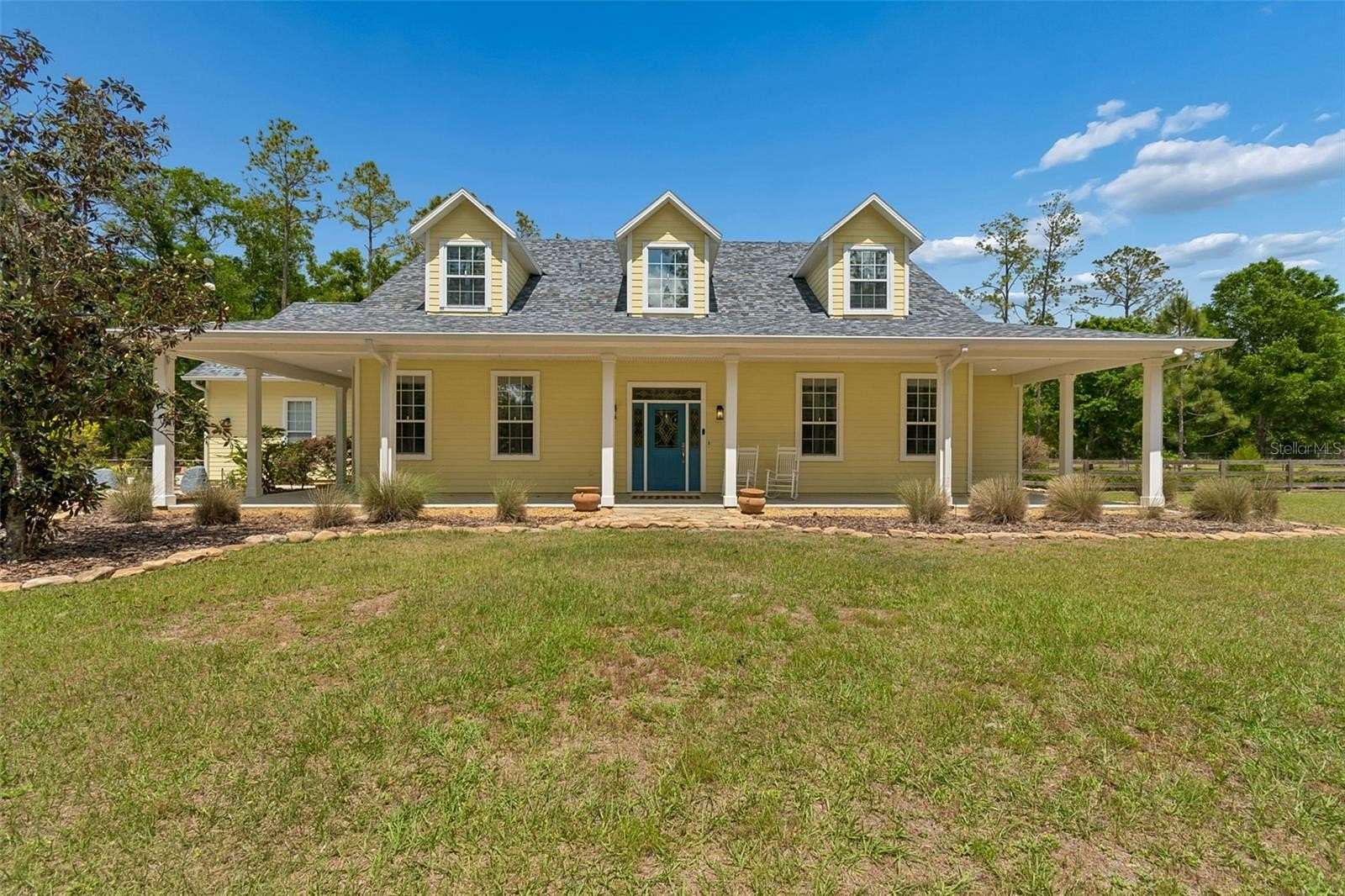 1.85 Acres of Land with Home for Sale in Land O' Lakes, Florida