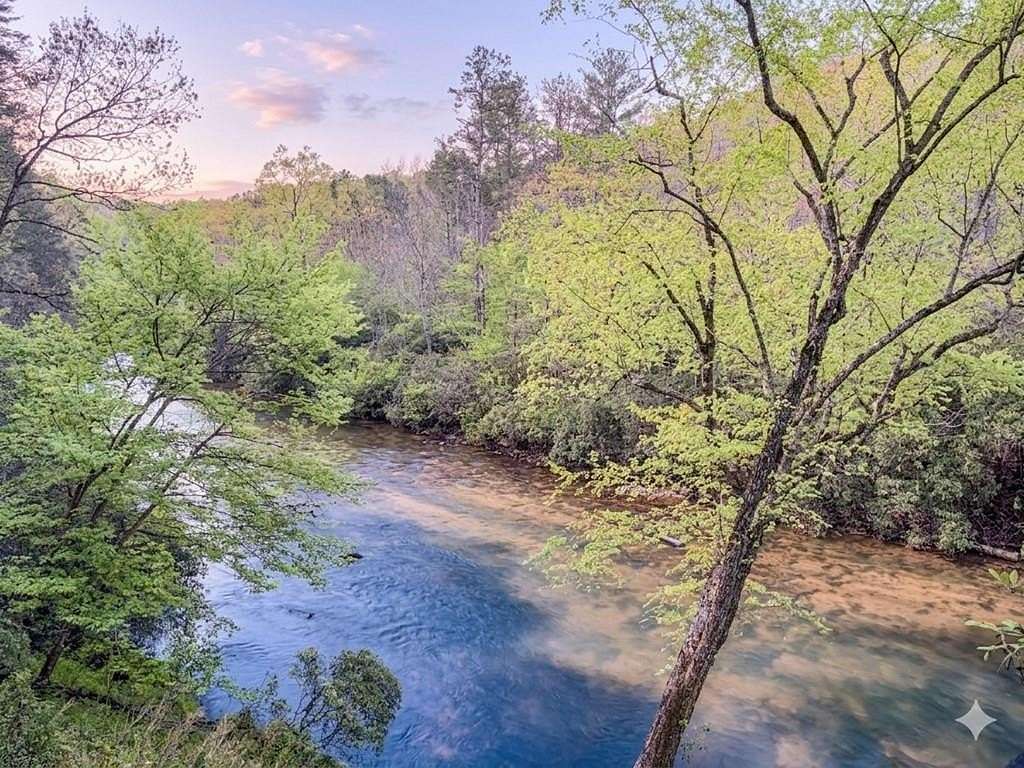 1 Acre of Residential Land for Sale in Ellijay, Georgia