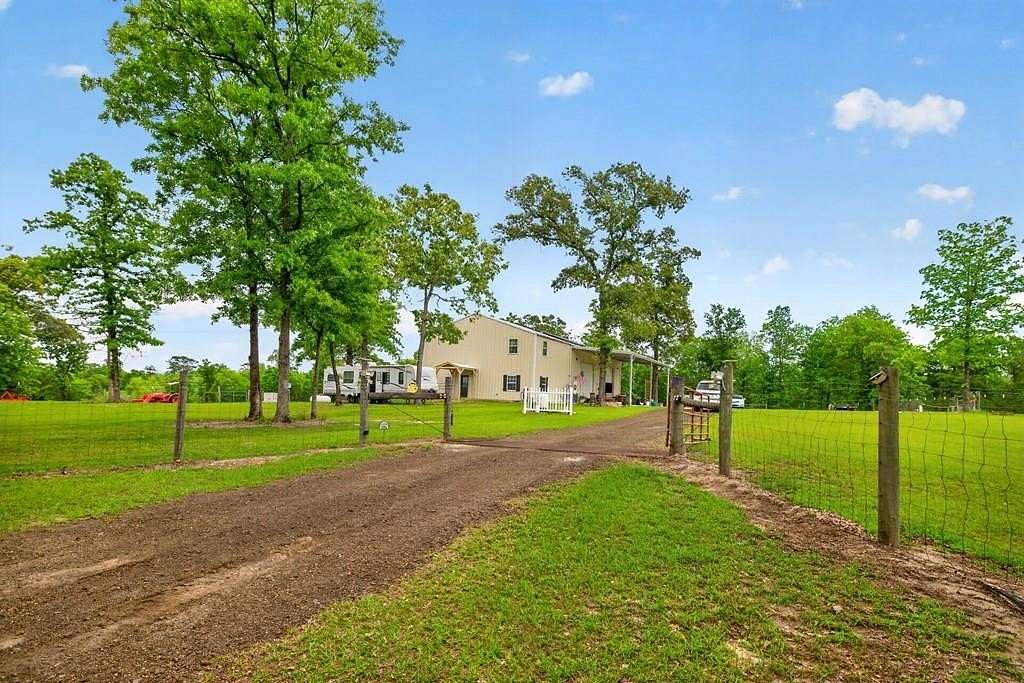 10 Acres of Land with Home for Sale in Jasper, Texas