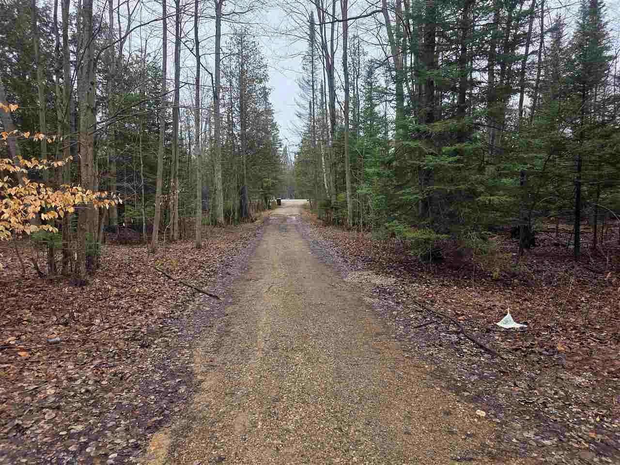 10 Acres of Land for Sale in Boyne City, Michigan