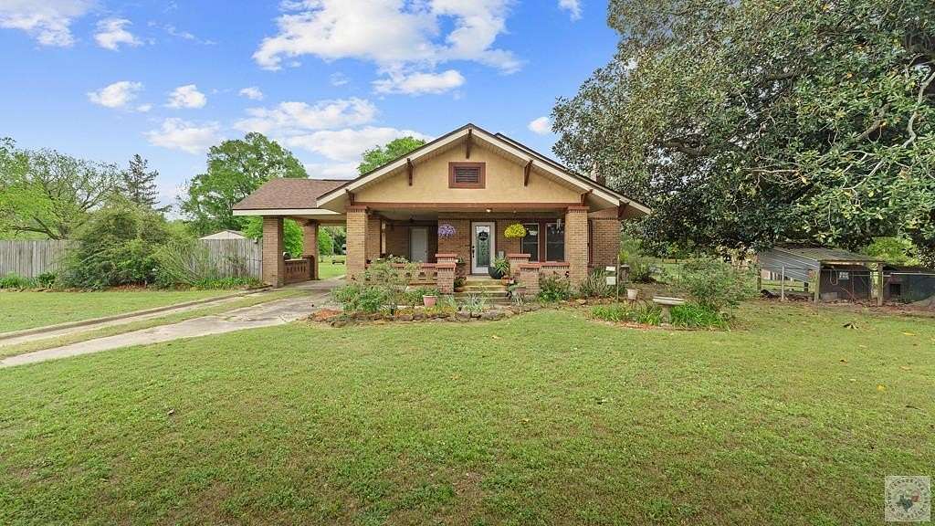 2.7 Acres of Land with Home for Sale in Atlanta, Texas