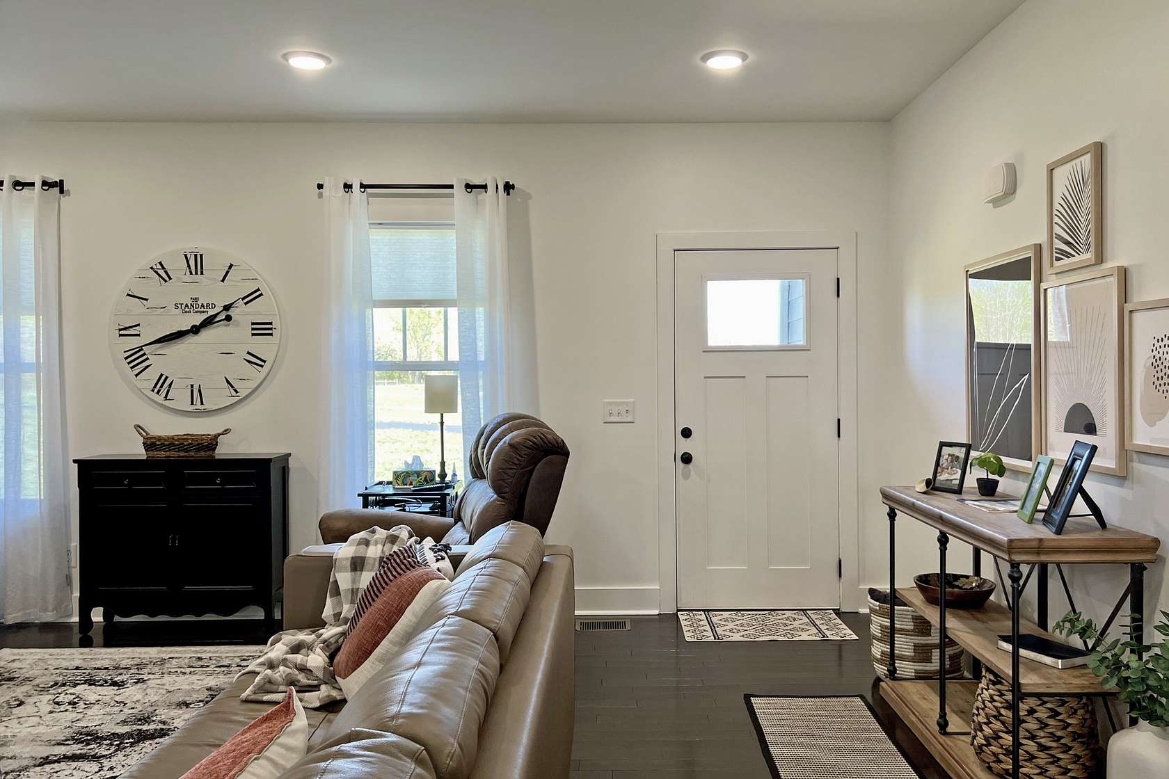 1.5 Acres of Land with Home for Sale in Portland, Tennessee