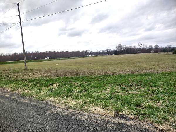 7 Acres of Residential Land for Sale in Vicksburg, Michigan