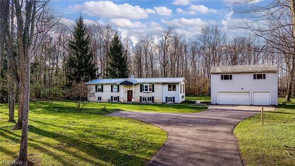 5.19 Acres of Land with Home for Sale in Chagrin Falls, Ohio