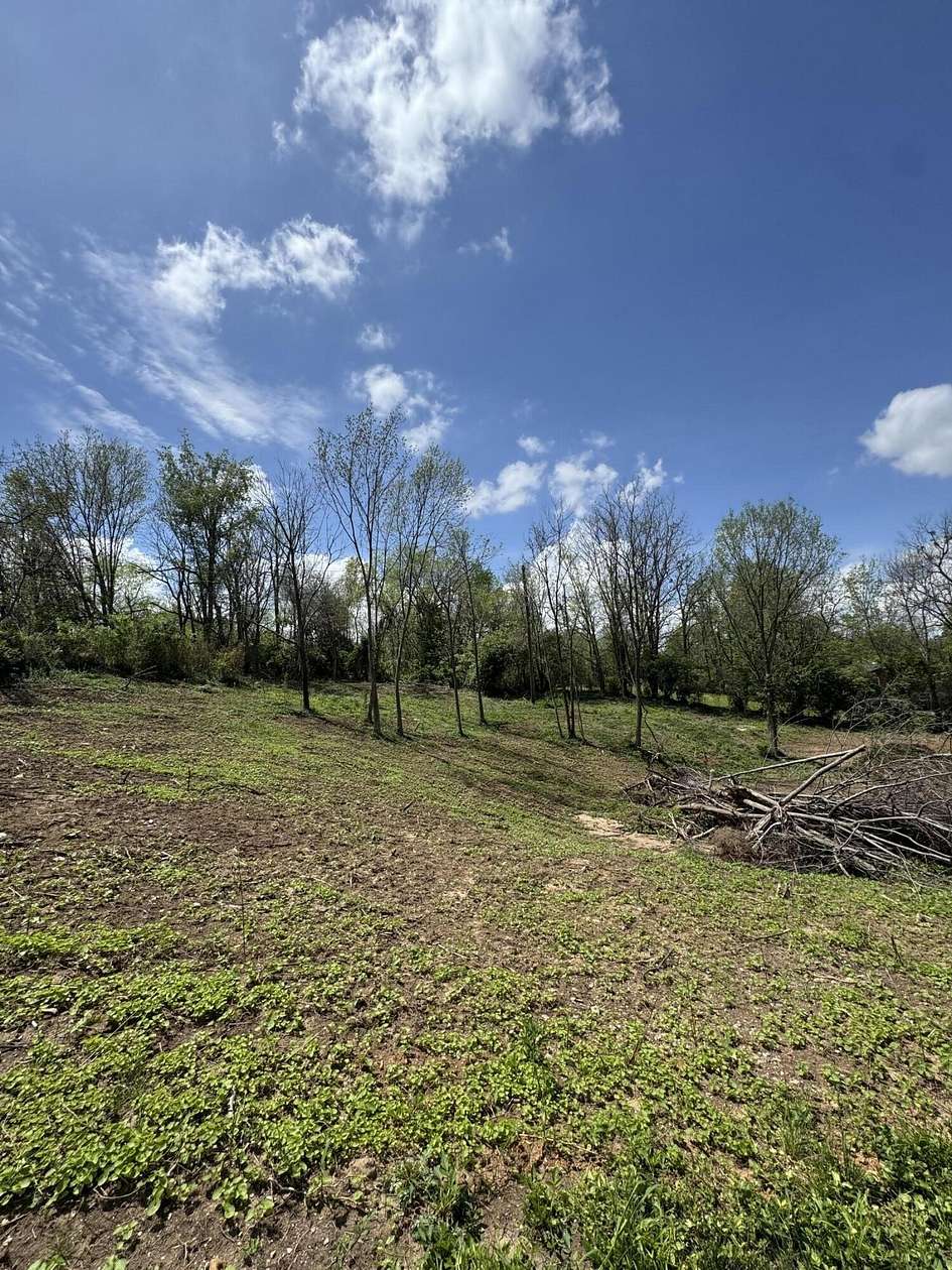2.87 Acres of Residential Land for Sale in Danville, Kentucky