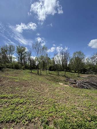 2.87 Acres of Residential Land for Sale in Danville, Kentucky