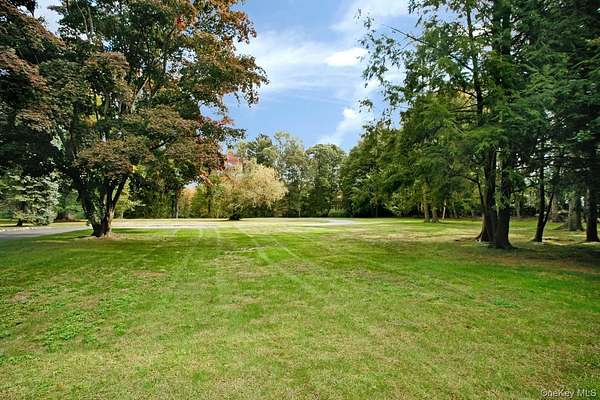 5.48 Acres of Residential Land for Sale in Purchase, New York