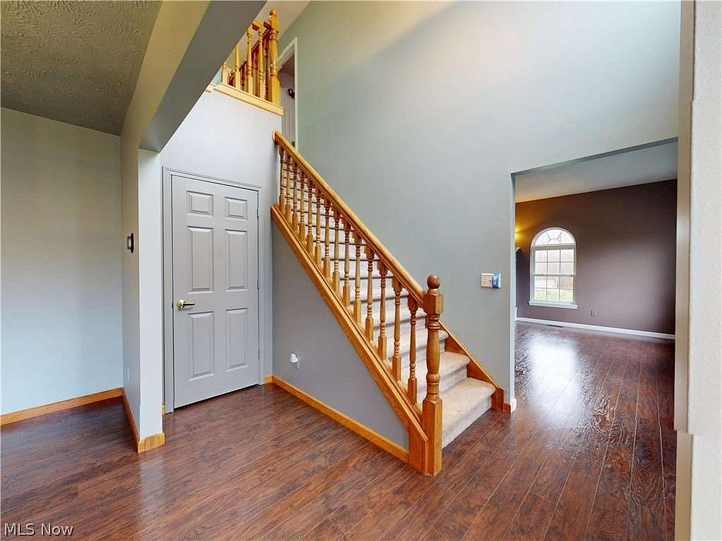 3 Acres of Land with Home for Sale in Chardon, Ohio