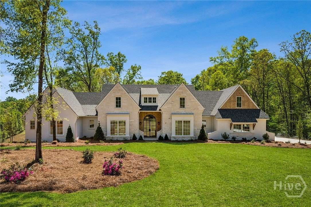 2.8 Acres of Land with Home for Sale in Athens, Georgia