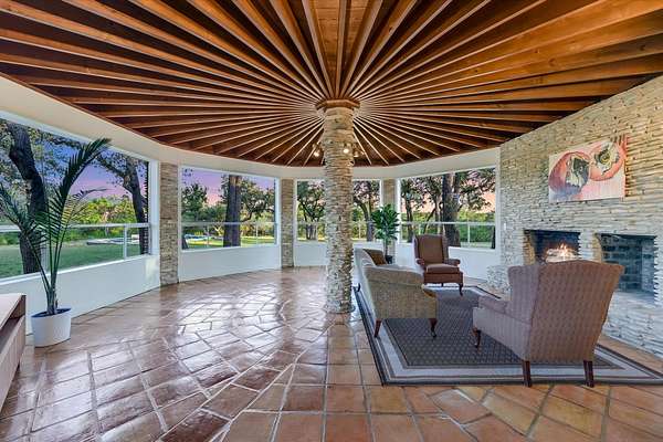 4 Acres of Land with Home for Sale in Austin, Texas