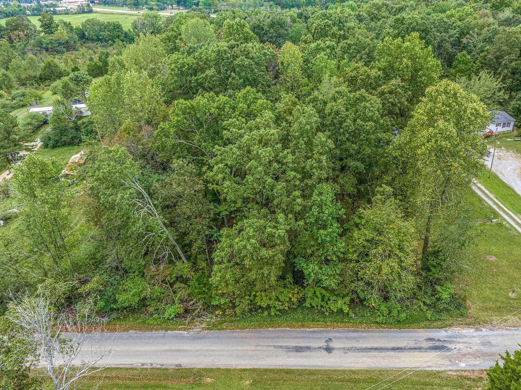 2 Acres of Residential Land for Sale in Bon Aqua, Tennessee
