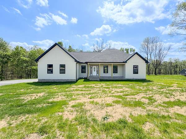 2 Acres of Land with Home for Sale in Lafayette, Tennessee