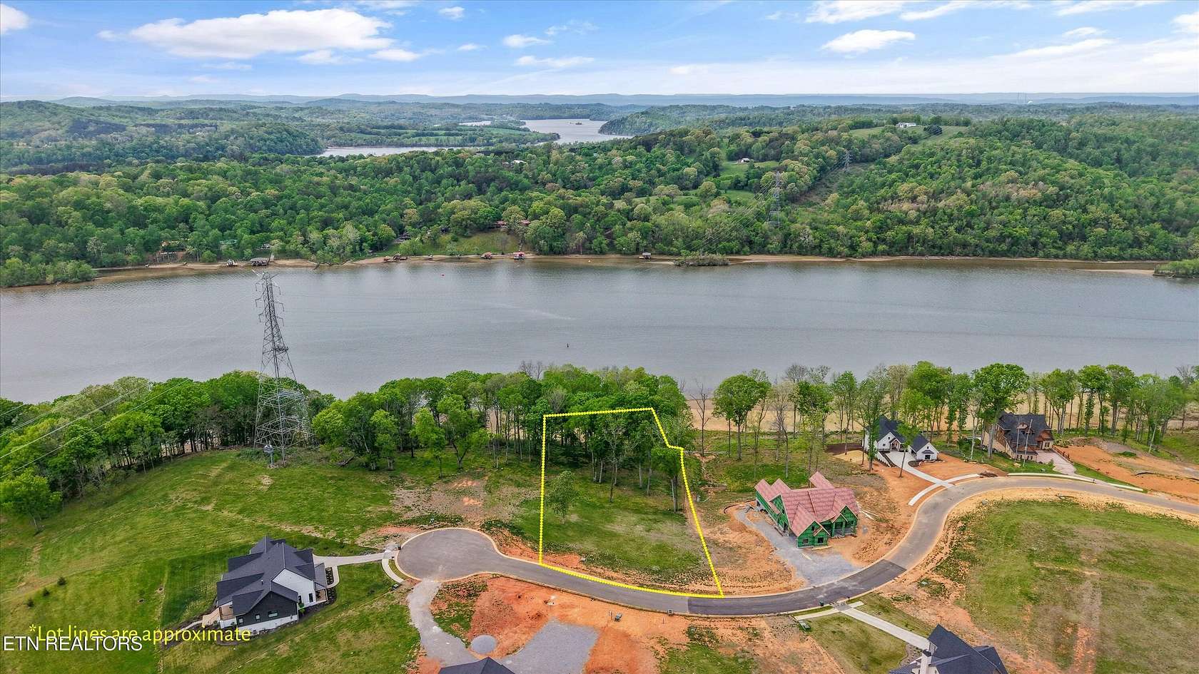 1.4 Acres of Residential Land for Sale in Loudon, Tennessee