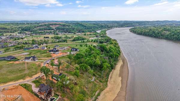 1.4 Acres of Residential Land for Sale in Loudon, Tennessee