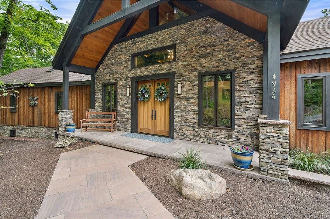 13.7 Acres of Land with Home for Sale in Dundee, New York