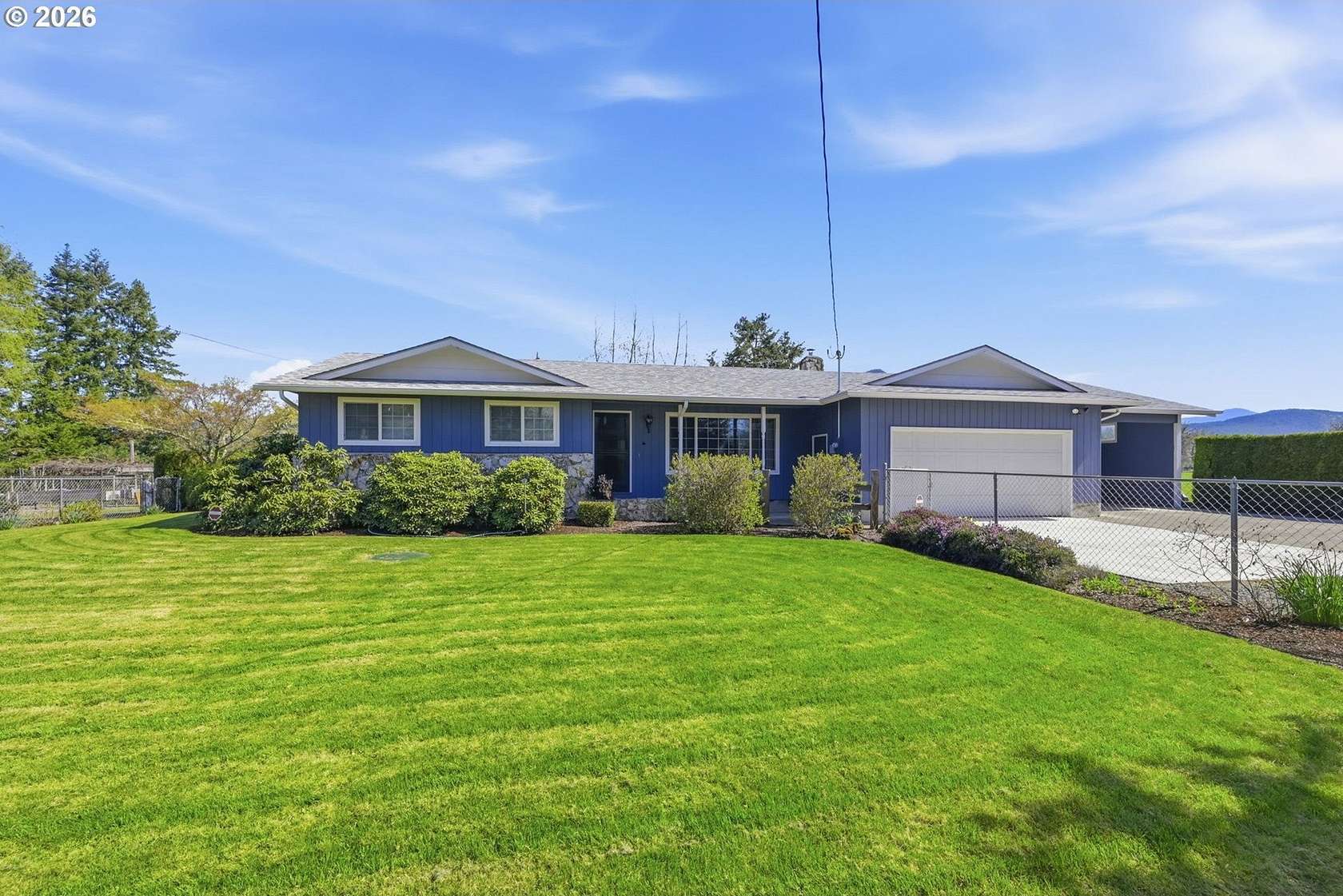 1.88 Acres of Land with Home for Sale in Dexter, Oregon