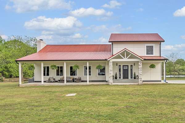 19.2 Acres of Land with Home for Sale in Chesnee, South Carolina